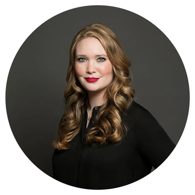 Picture of Author Sarah J. Maas