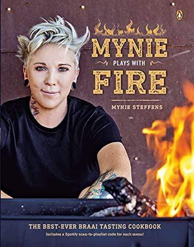 Mynie Plays With Fire - Readers Warehouse